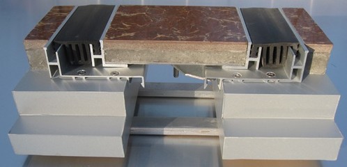 深圳地面變形縫